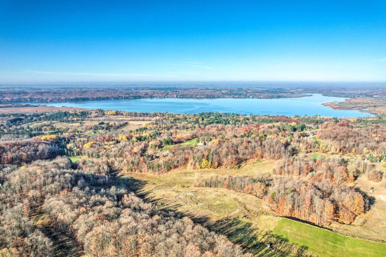 Bellaire Resort Condo Ski, Tube, Explore! المظهر الخارجي الصورة