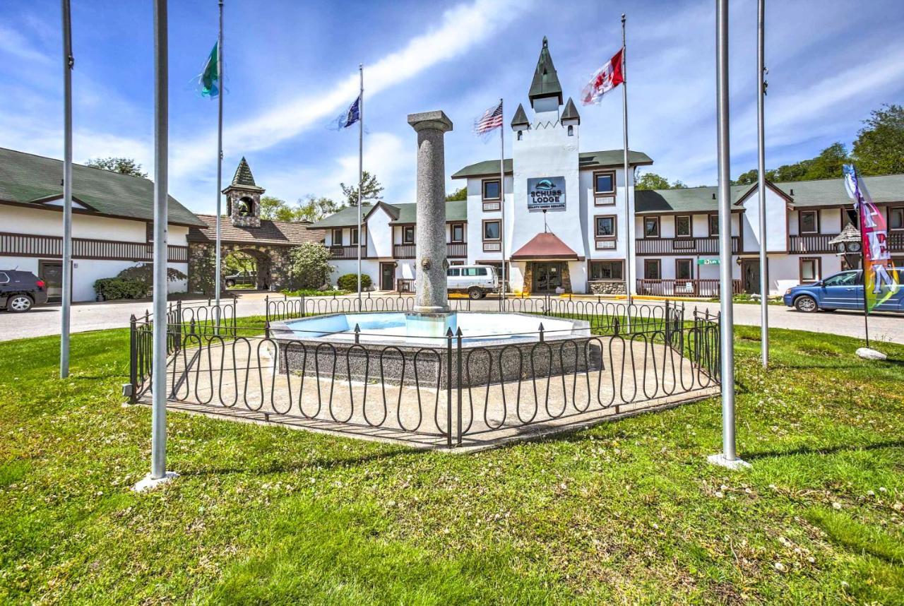 Bellaire Resort Condo Ski, Tube, Explore! المظهر الخارجي الصورة